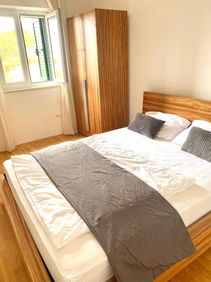 Apartment Bol A6 With Pool From 45 Eur Per Person 외부 사진